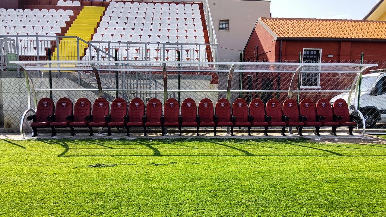 Panchine modello "World Cup Light" presso lo Stadio Aldo e Dino Ballarin di Chioggia (VE).