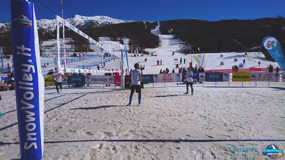 Snow Volley Tour a San Sicario (TO).