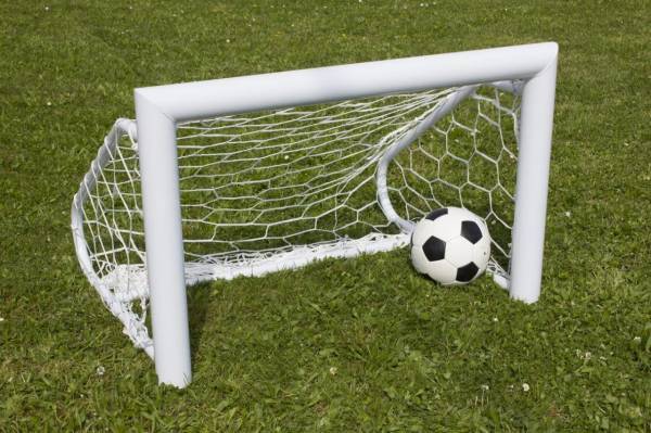 Training soccer goals, size 90x60cm, nets included.